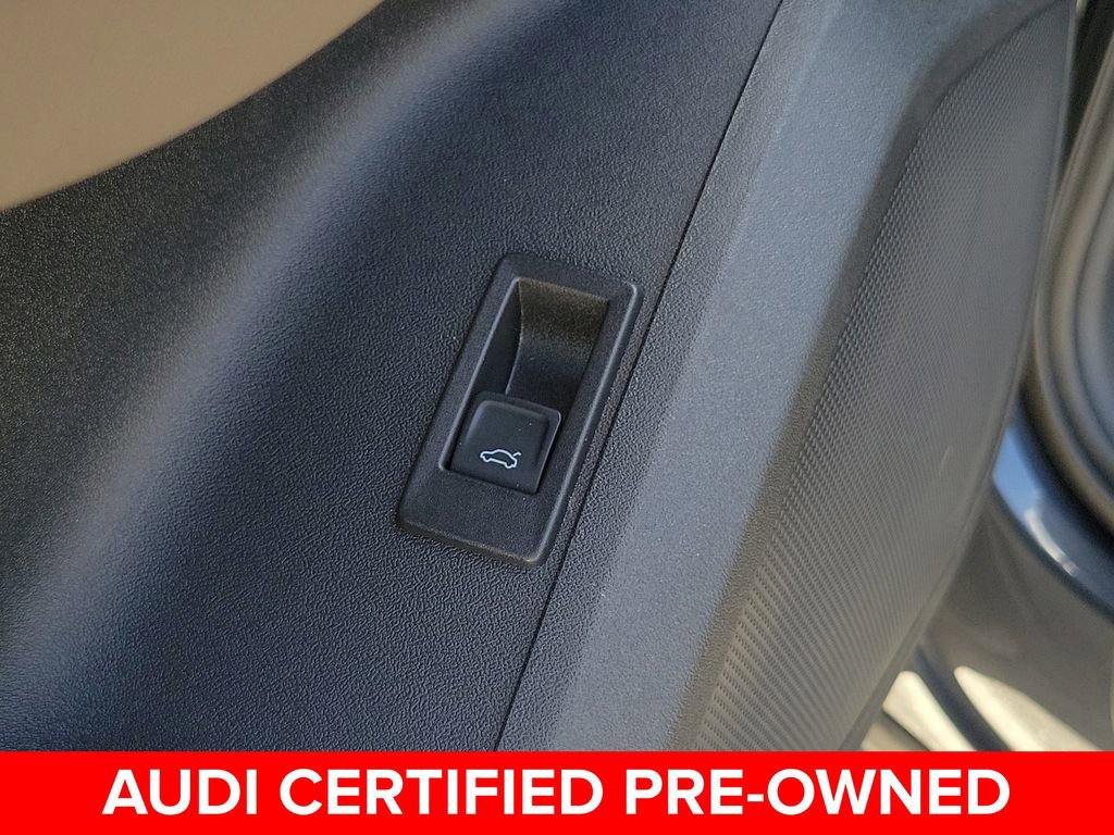 Certified 2025 Audi Q5 Premium w/ Convenience Package image 20