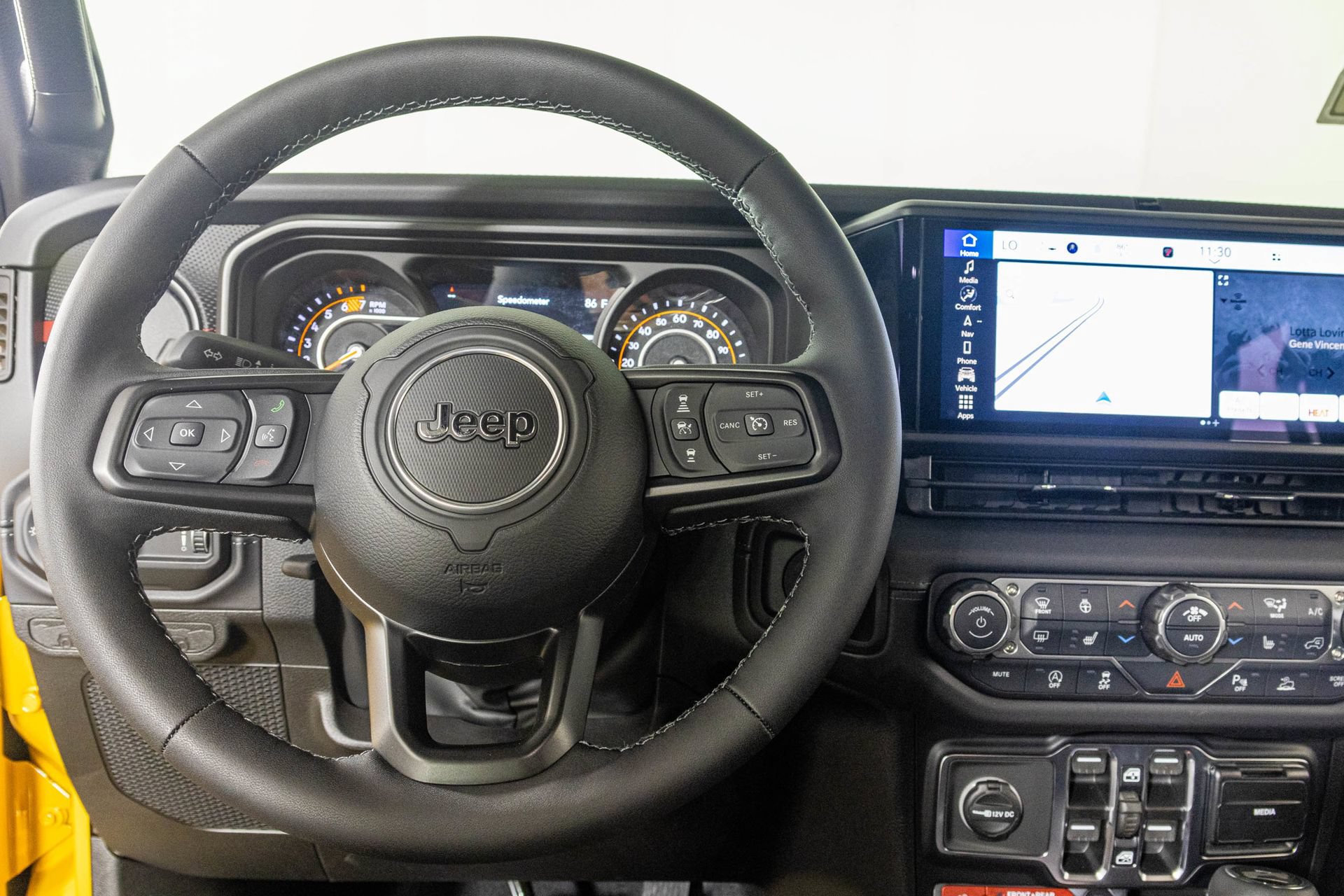 New 2026 Jeep Wrangler Unlimited Rubicon AWD/4WD image 28