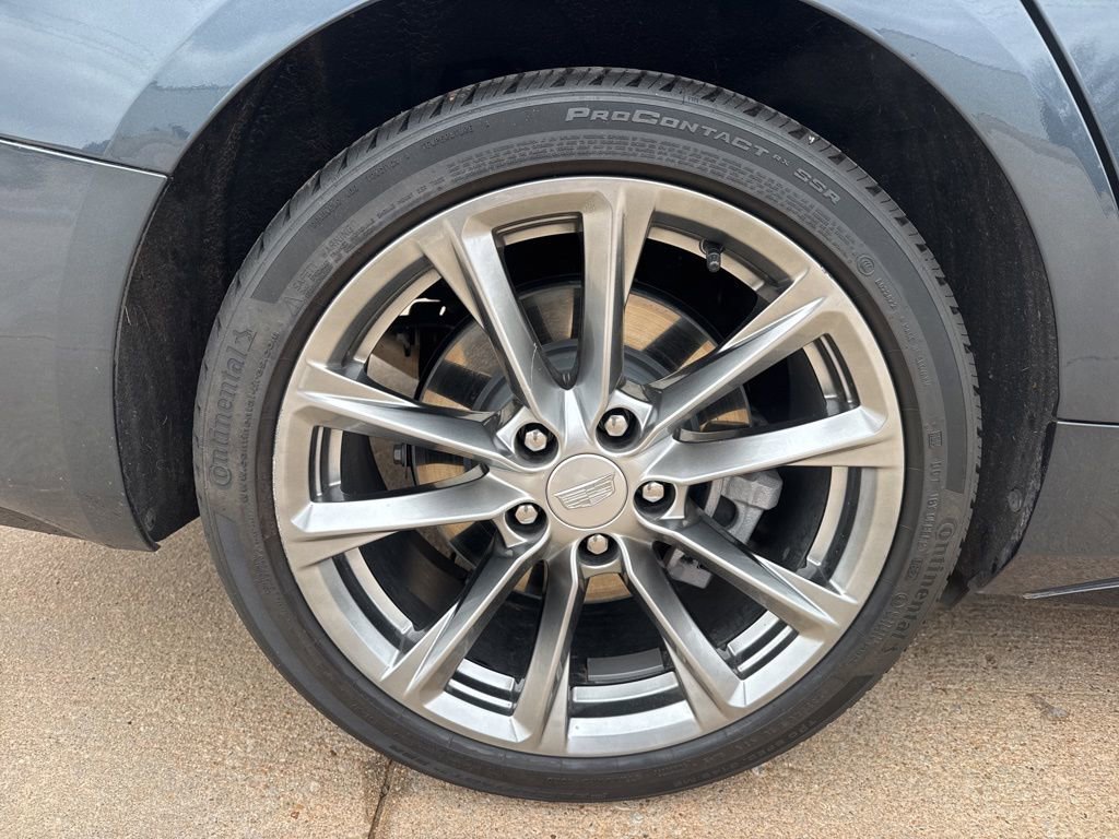 Certified 2025 Cadillac CT4 Sport RWD image 11