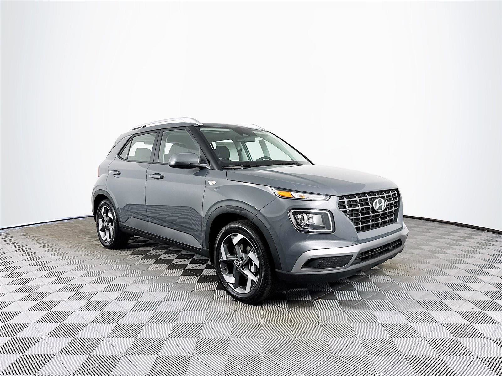 New 2025 Hyundai Venue SEL