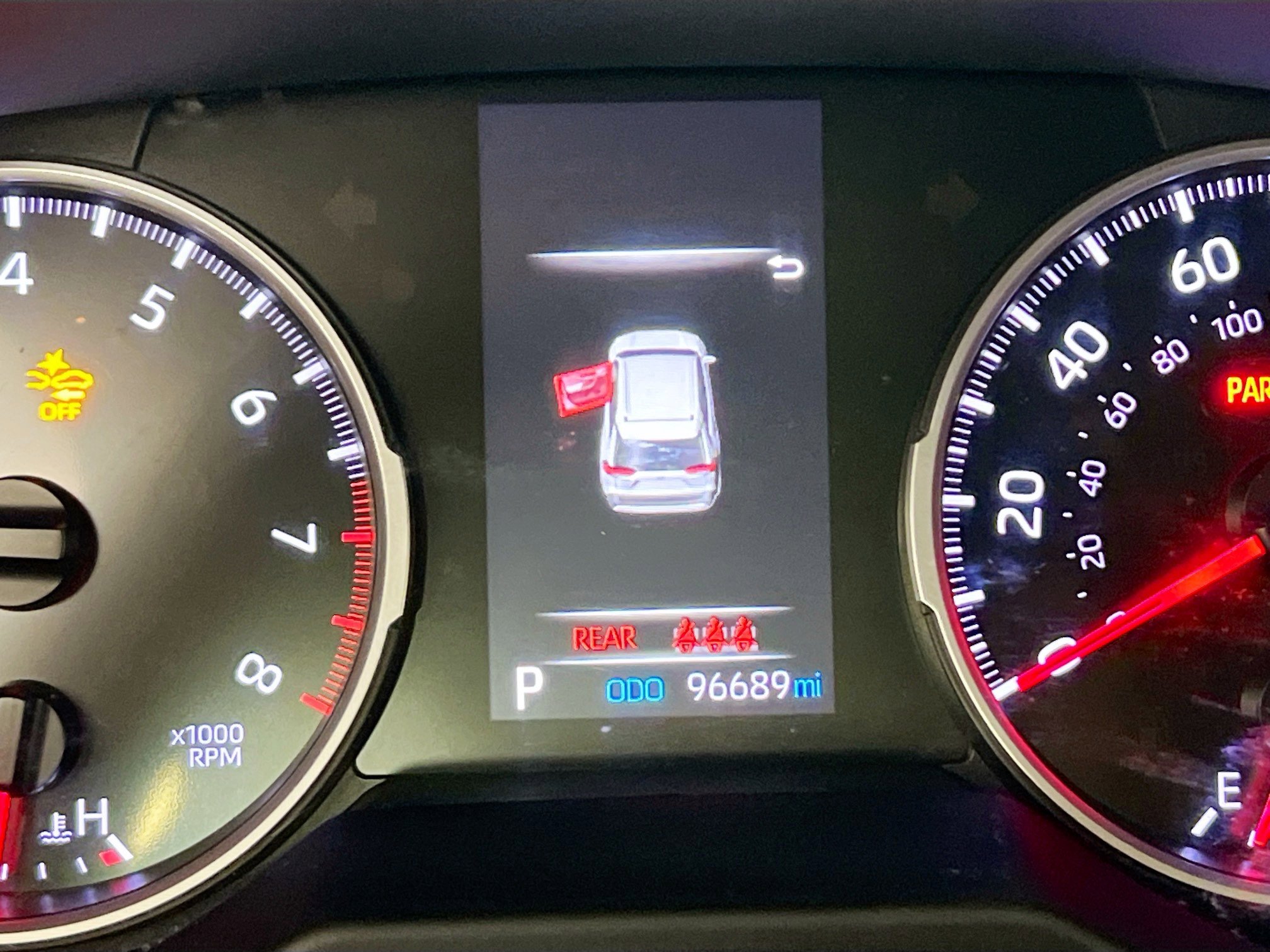 Used 2022 Toyota RAV4 LE FWD image 19