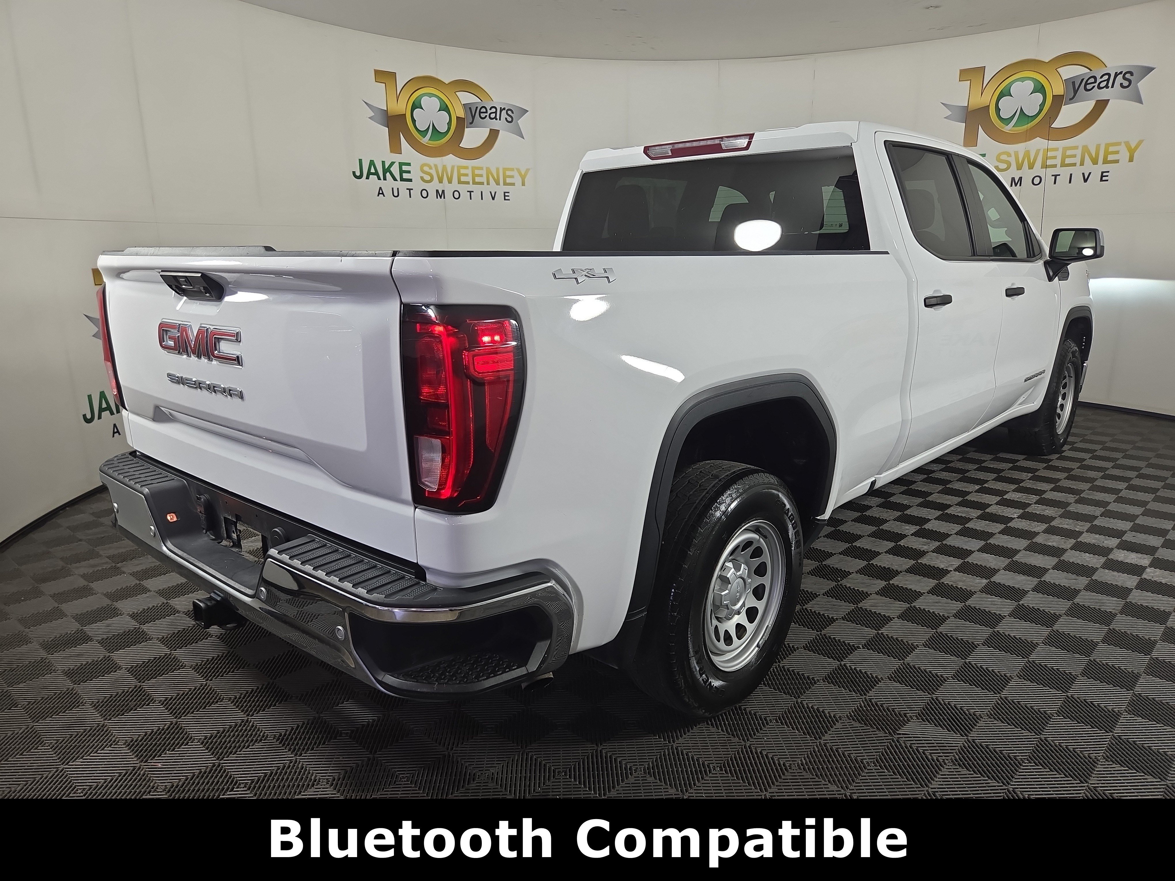 Certified 2024 GMC Sierra 1500 Pro w/ Pro Value Package AWD/4WD image 9