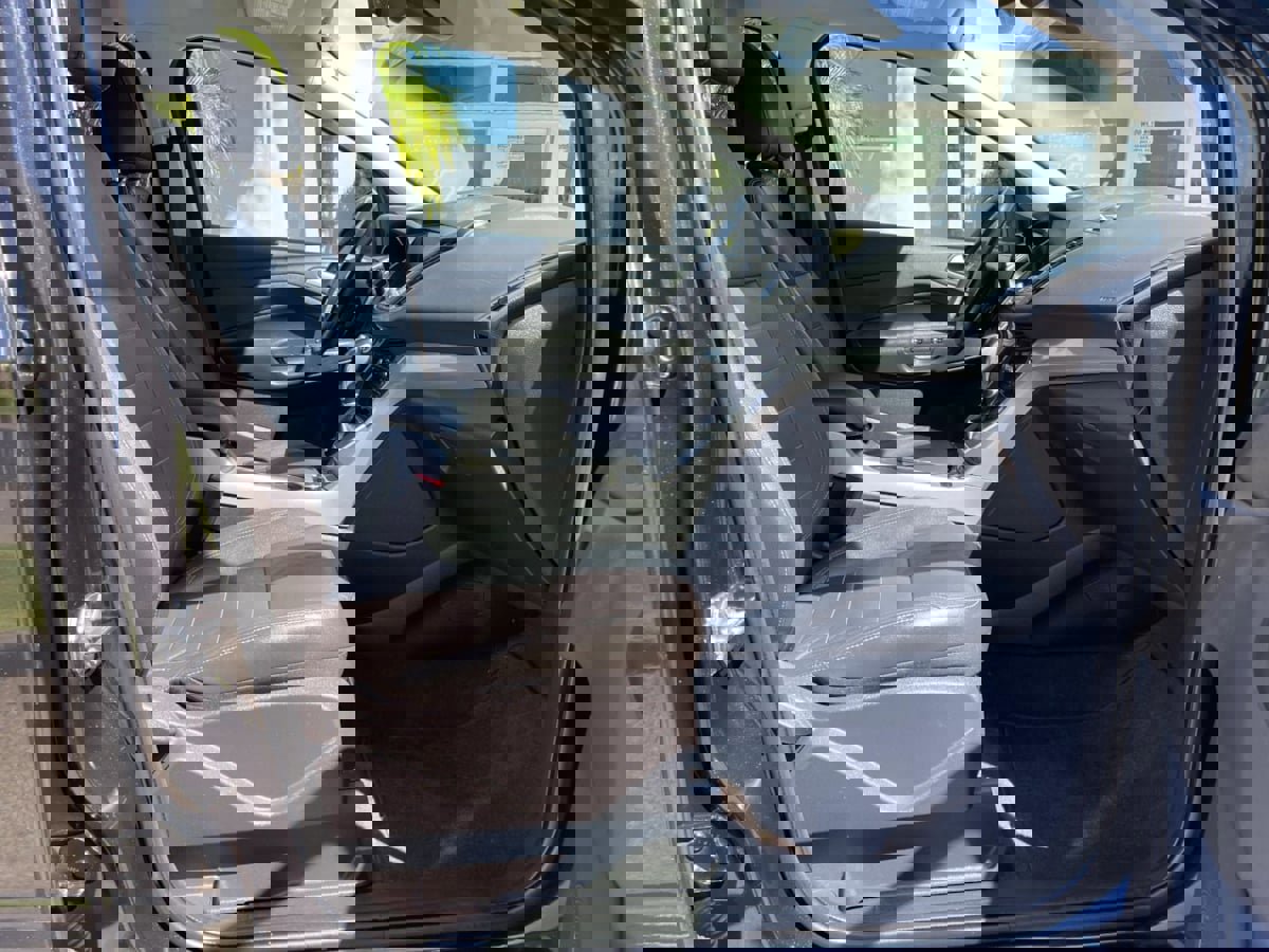 Used 2013 Ford Escape SEL image 20