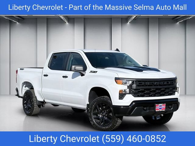 New 2026 Chevrolet Silverado 1500 Custom Trail Boss w/ Dark Appearance Package