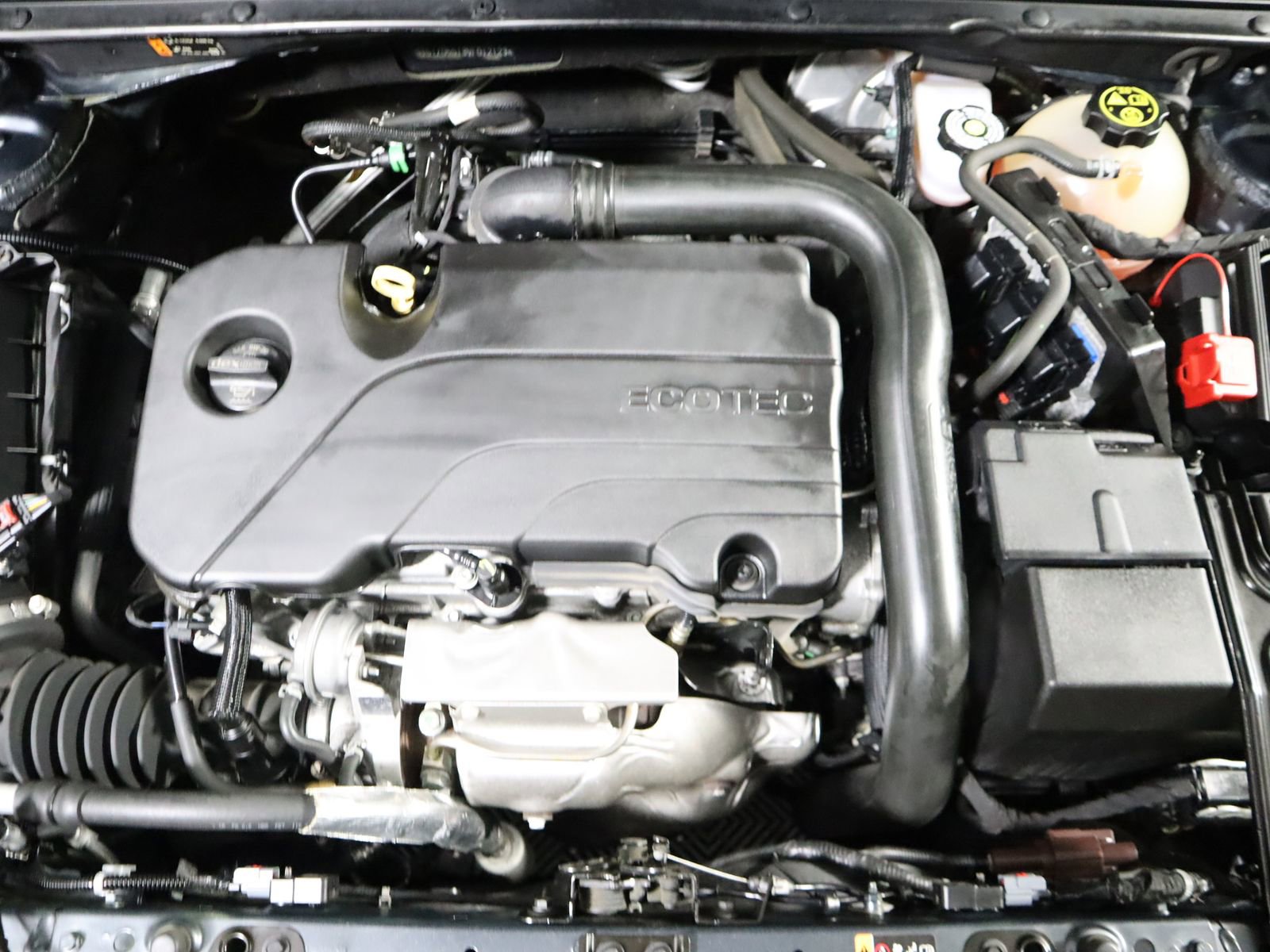 Used 2021 Chevrolet Malibu LT image 22