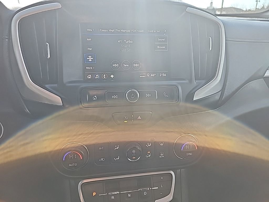 Used 2022 GMC Terrain SLE w/ Driver Convenience Package image 27