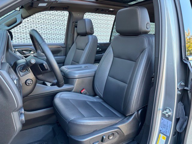Used 2023 Chevrolet Tahoe LT w/ LT Signature Plus Package AWD/4WD image 10