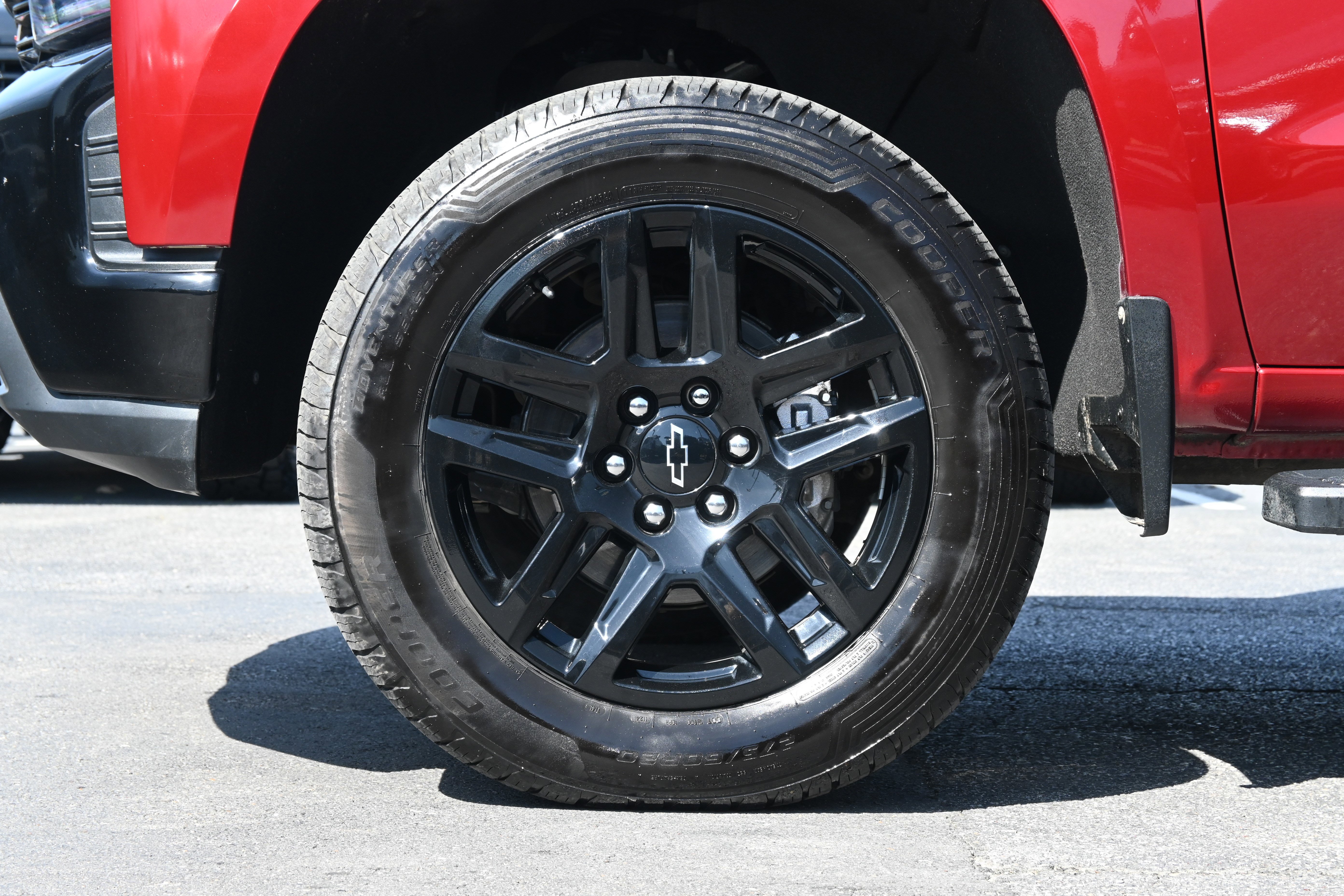 Used 2022 Chevrolet Silverado 1500 LT Trail Boss w/ Safety Package AWD/4WD image 12