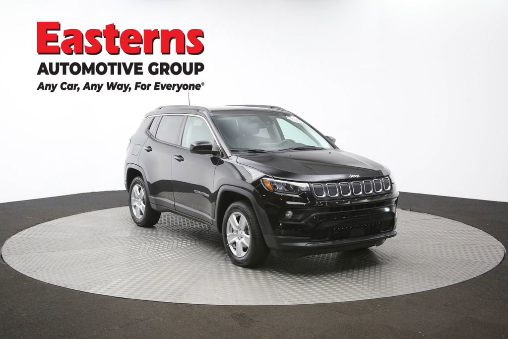Used 2022 Jeep Compass Latitude w/ Sun and Sound Group image 47