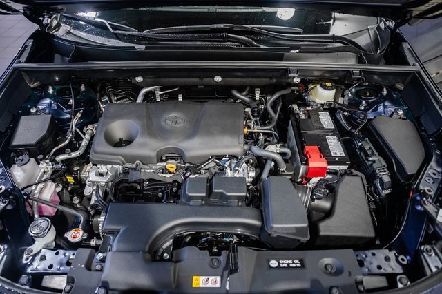 New 2025 Toyota RAV4 XLE image 18