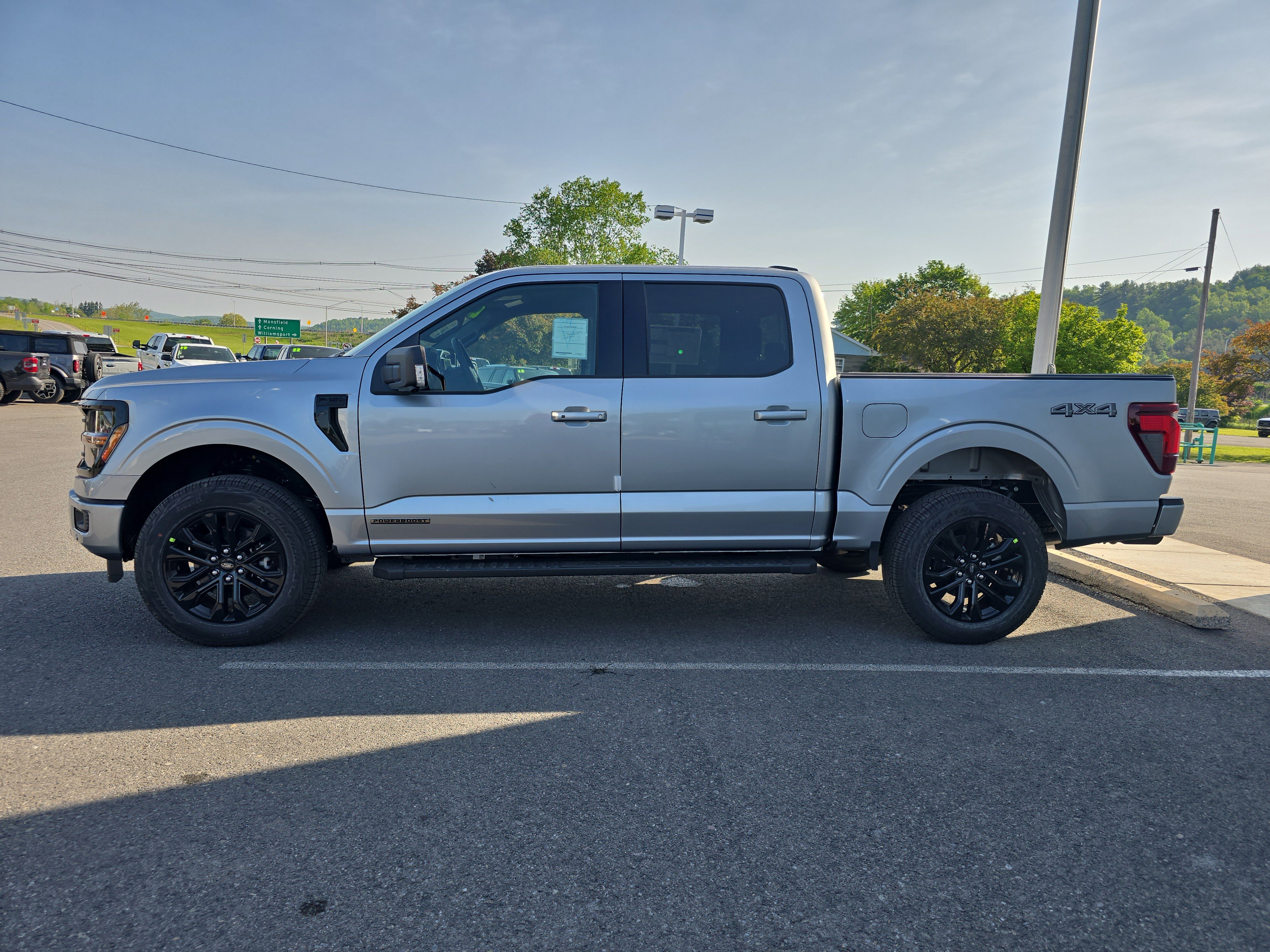 New 2025 Ford F150 XLT image 7
