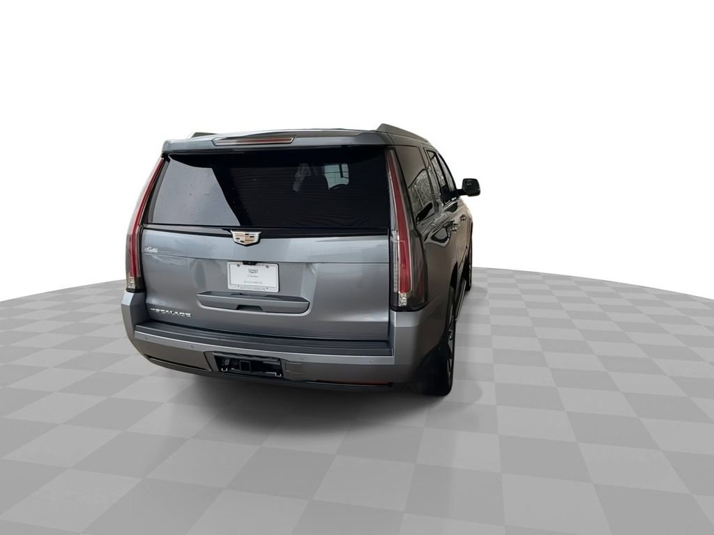 Certified 2020 Cadillac Escalade Luxury w/ Escalade Sport Edition image 7