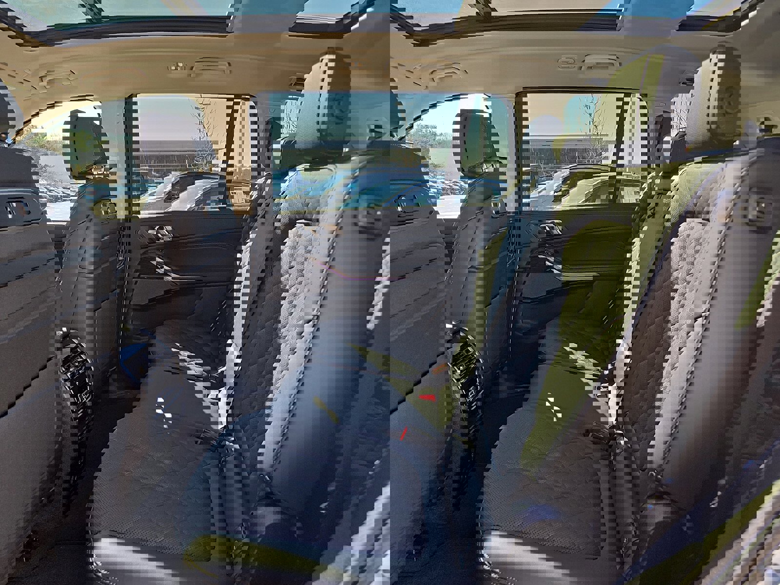 Used 2026 BMW X7 xDrive40i image 11