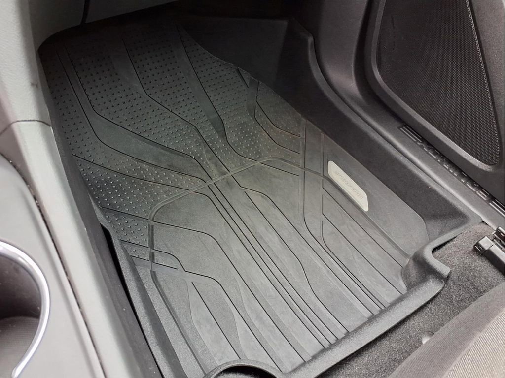 Used 2020 Chevrolet Equinox LT image 20