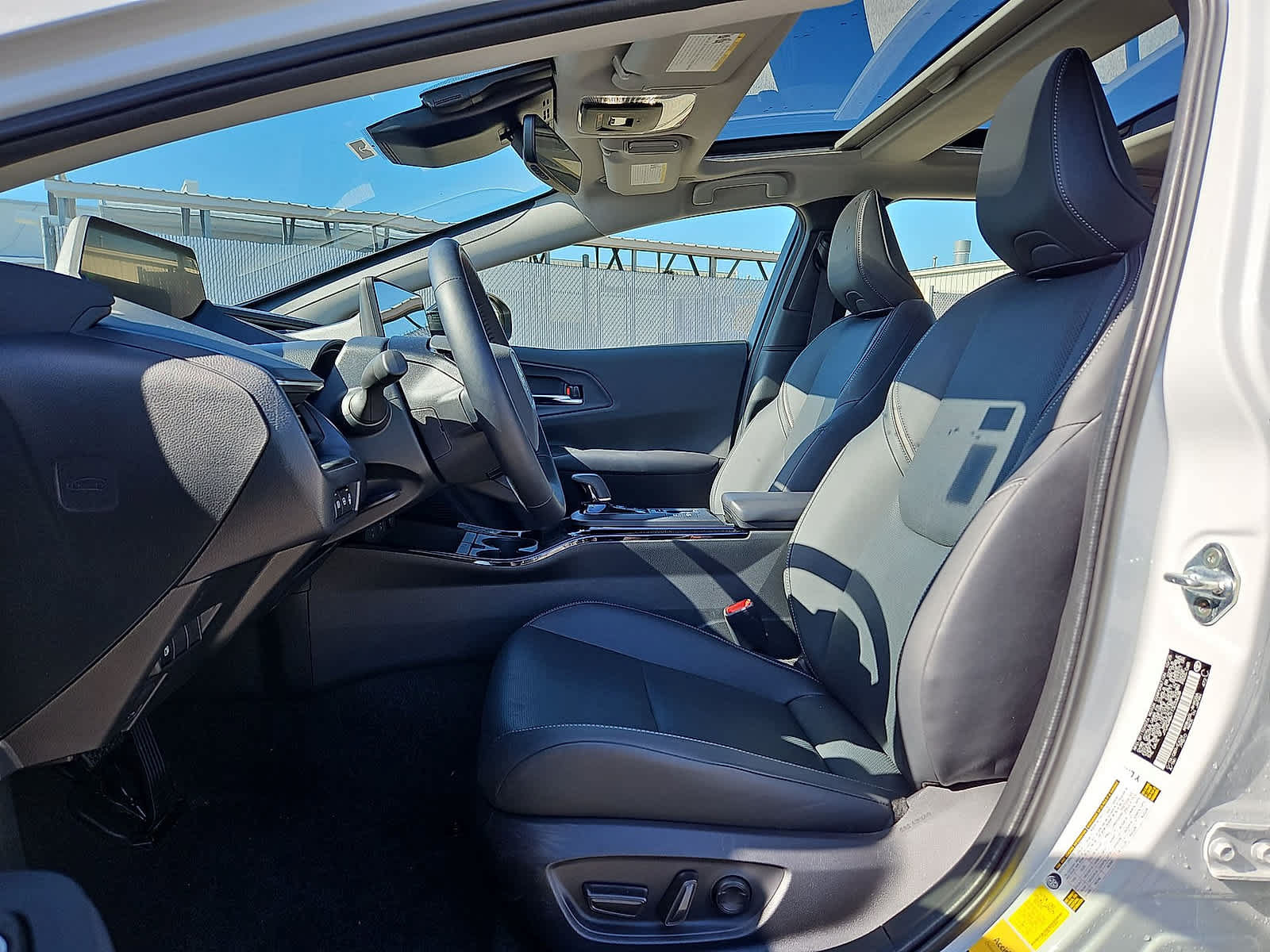 Used 2026 Toyota Prius AWD image 25
