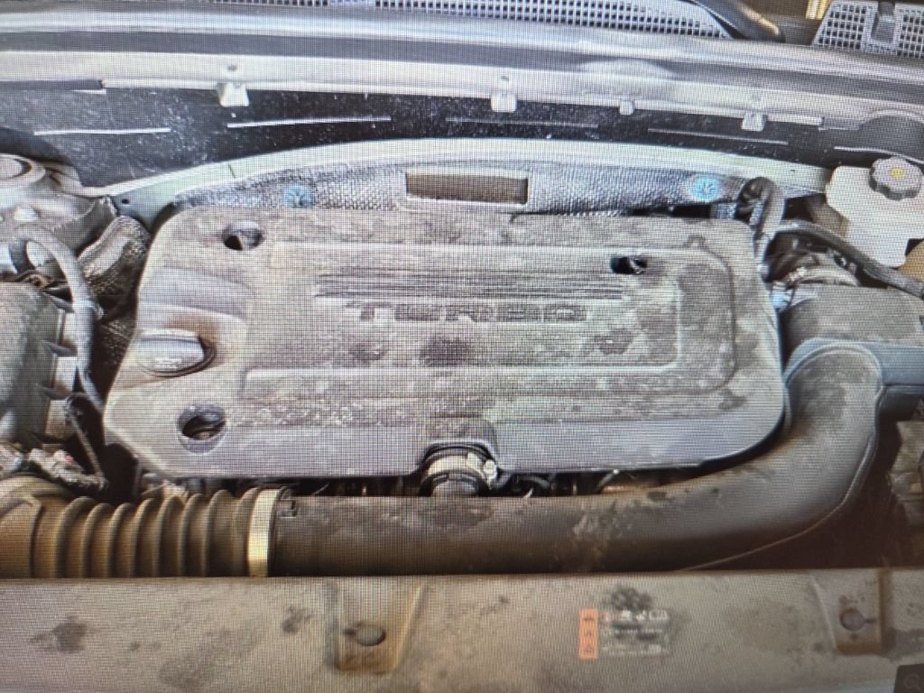 Used 2023 Buick Envision Essence w/ Sport Touring Package AWD/4WD image 17