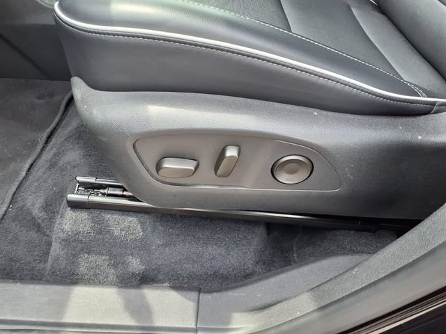 Used 2025 Buick Enclave Preferred AWD/4WD image 89