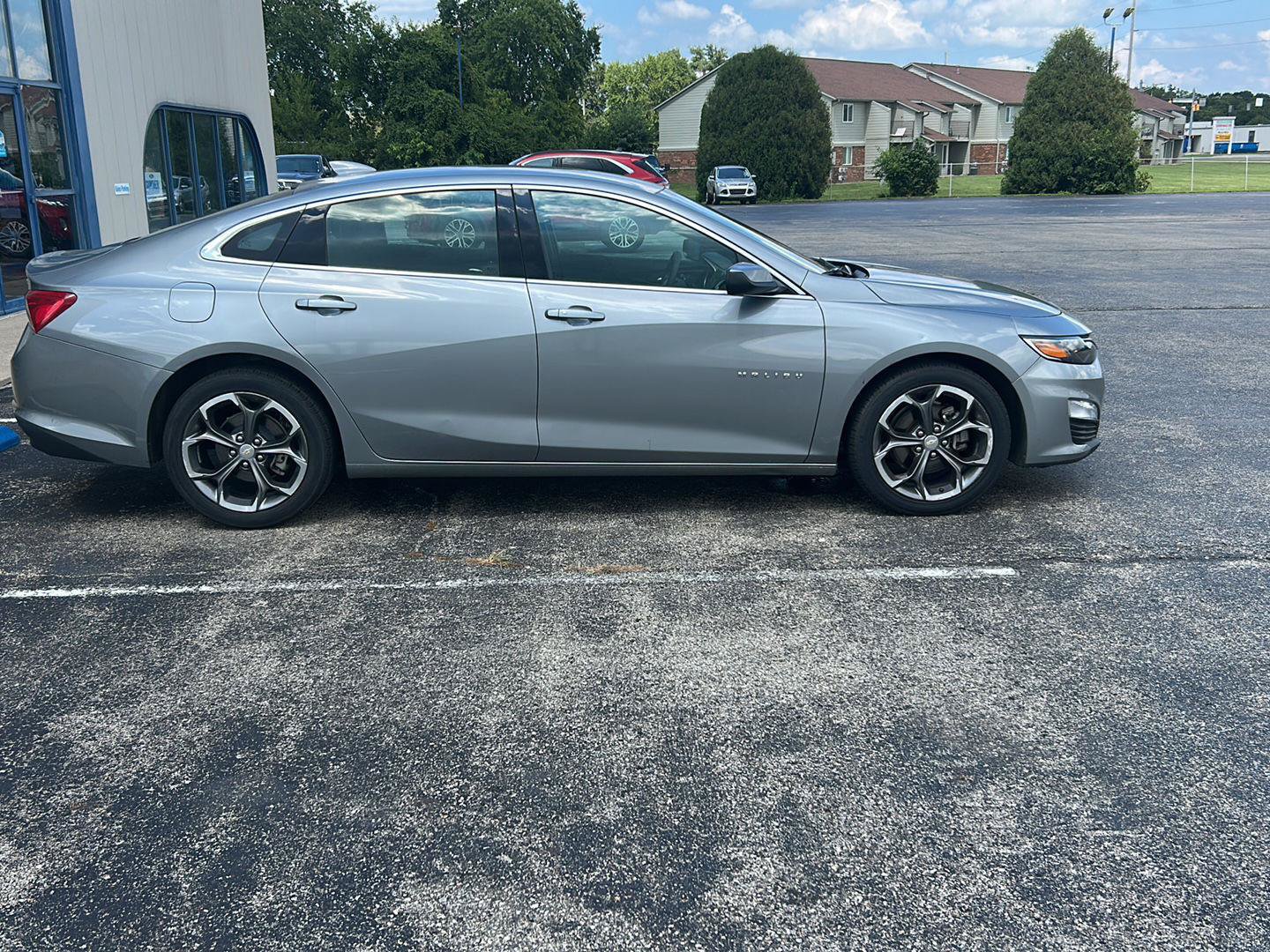 Used 2024 Chevrolet Malibu LT FWD image 21