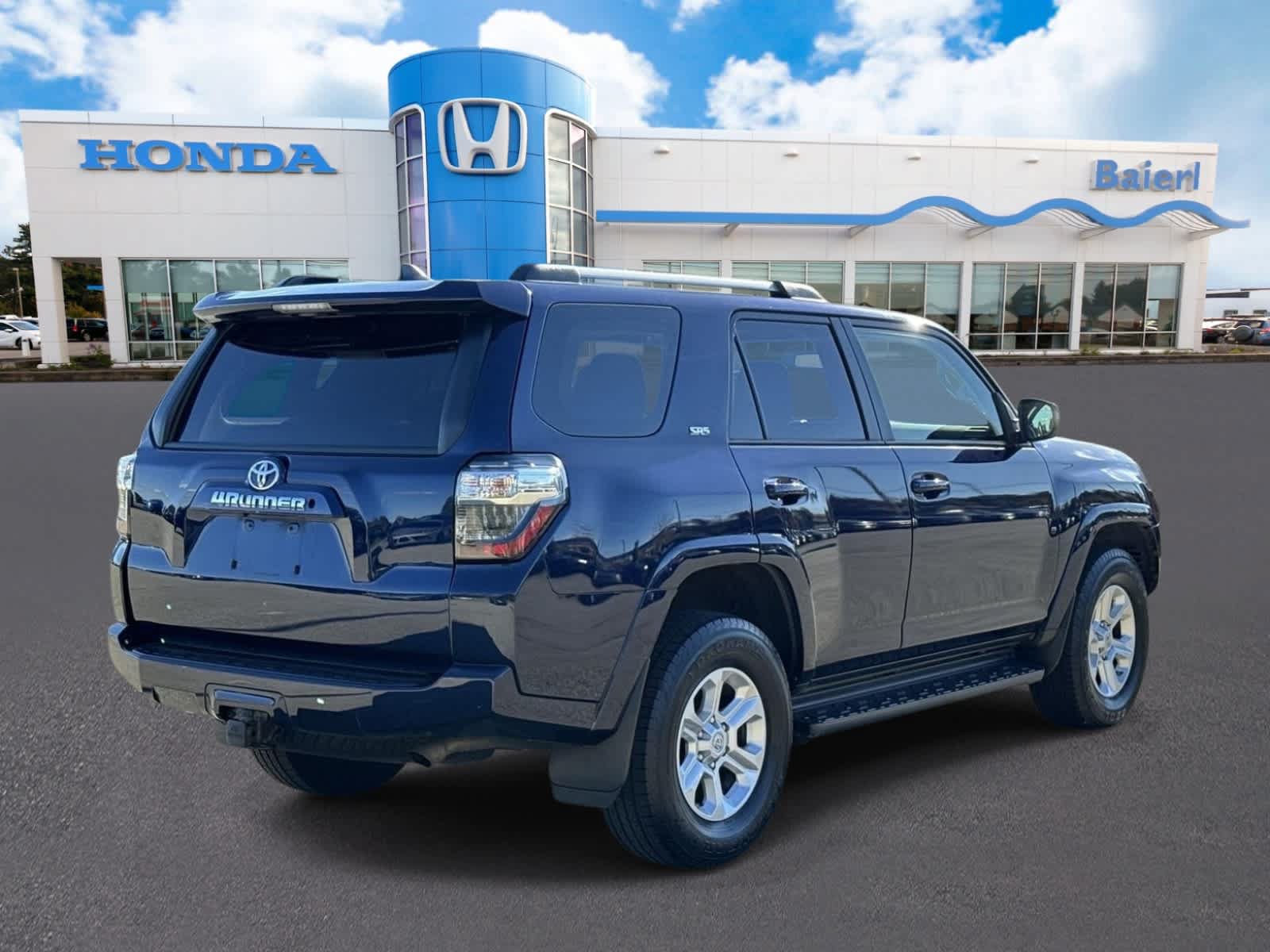 Used 2019 Toyota 4Runner SR5 Premium AWD/4WD image 5