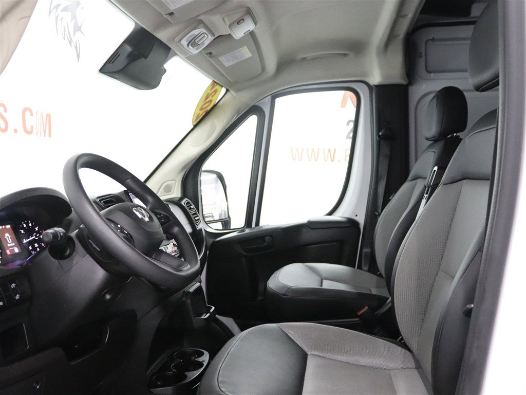 Used 2024 RAM ProMaster 2500 w/ Convenience Group FWD image 12