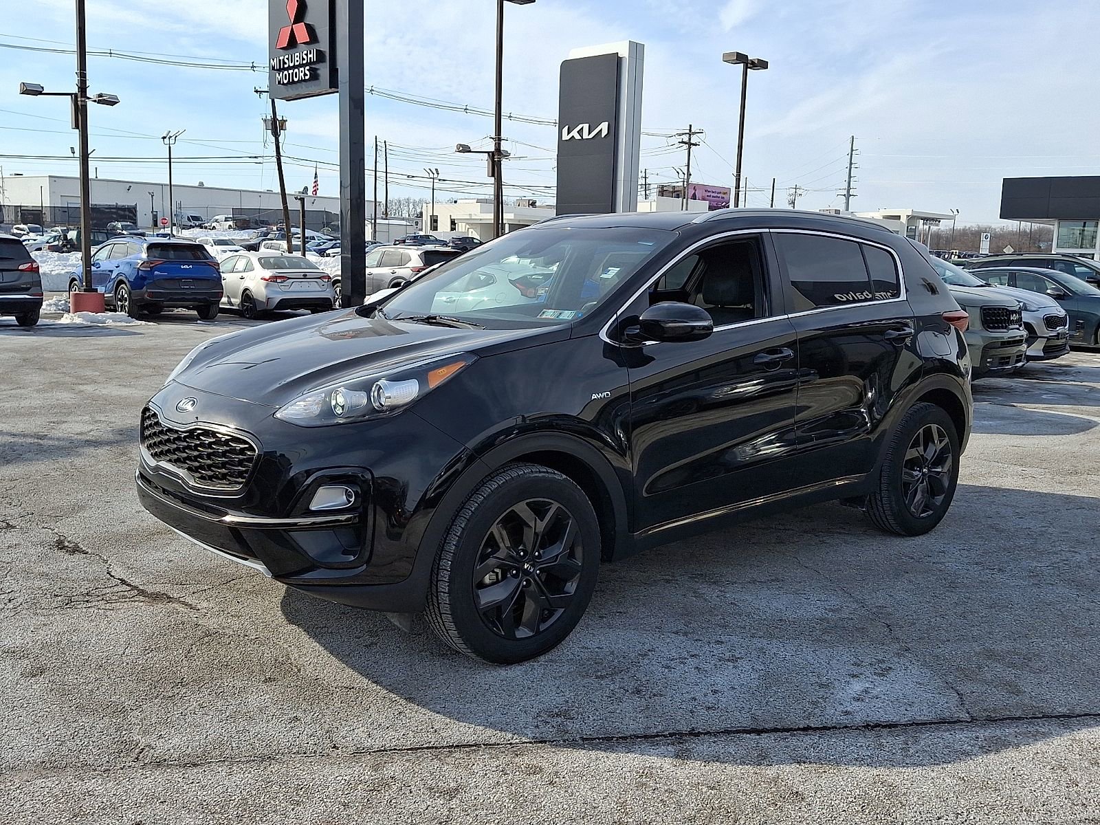 Used 2020 Kia Sportage S image 3