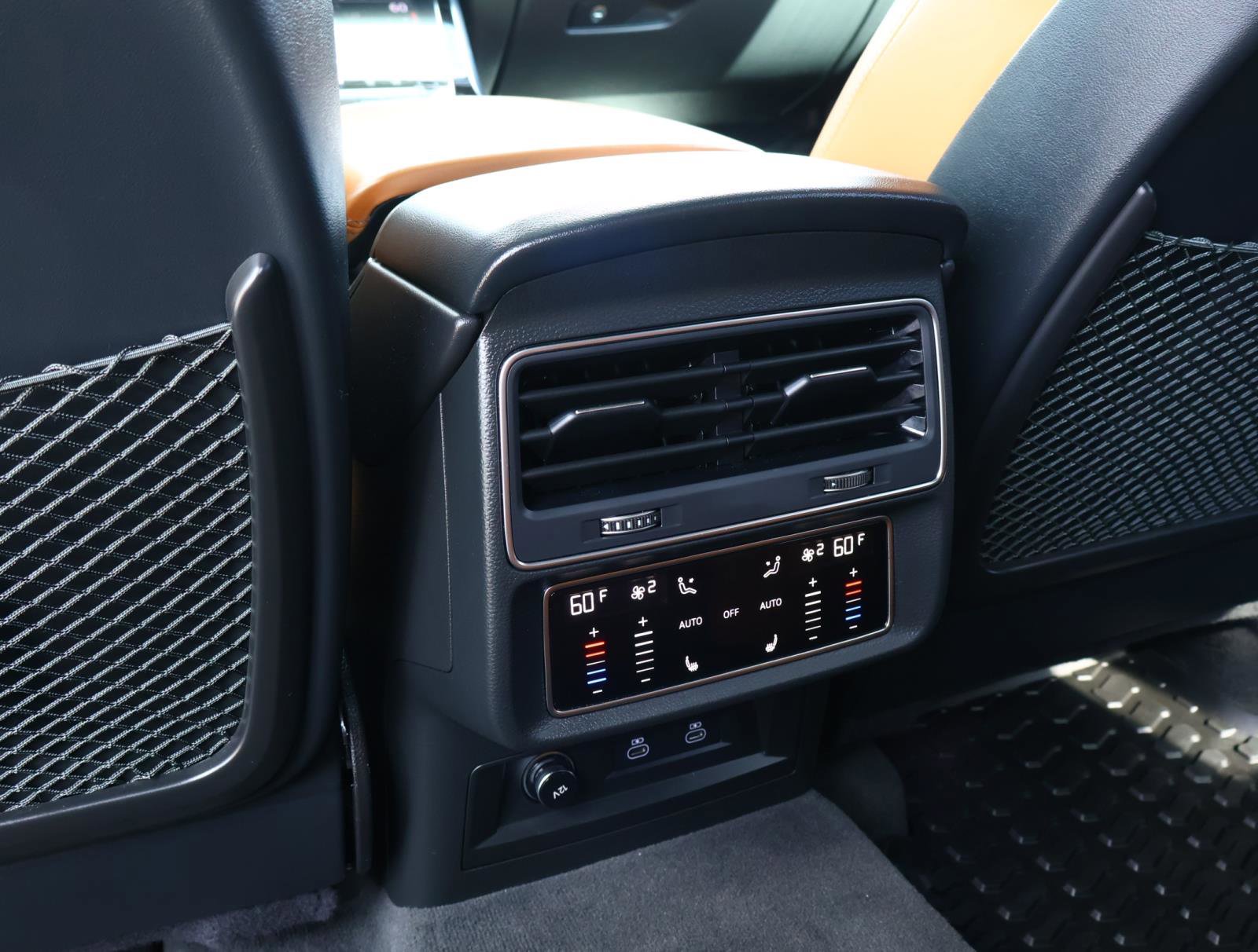 Used 2024 Audi RS Q8 w/ Black Optic Package image 14