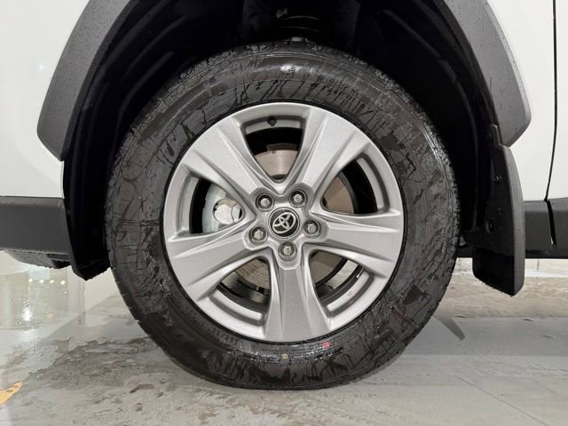New 2025 Toyota RAV4 XLE image 13
