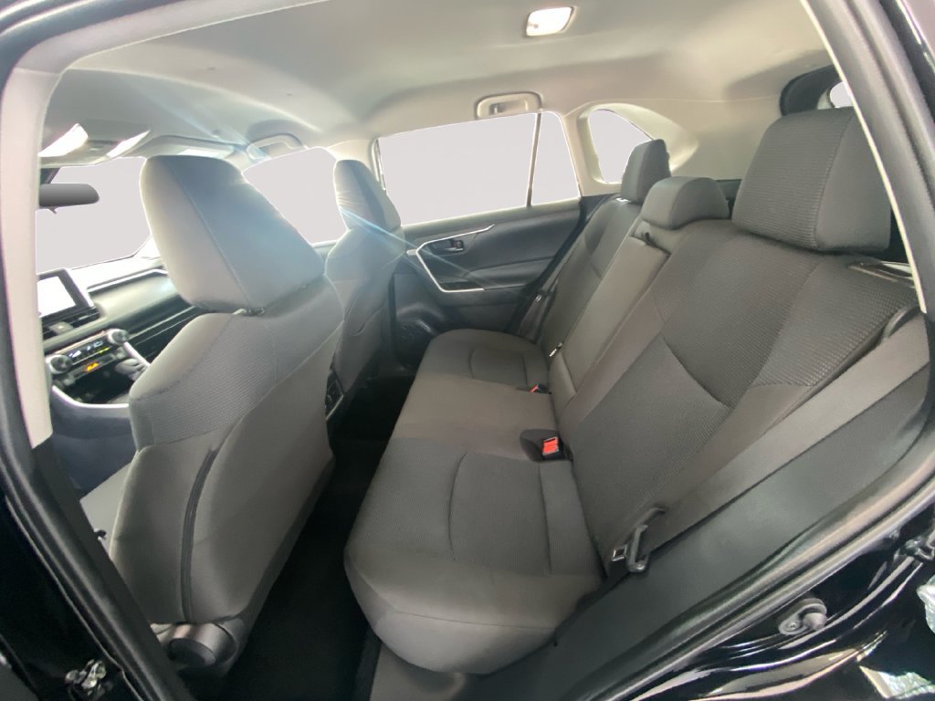 Used 2025 Toyota RAV4 LE AWD/4WD image 13