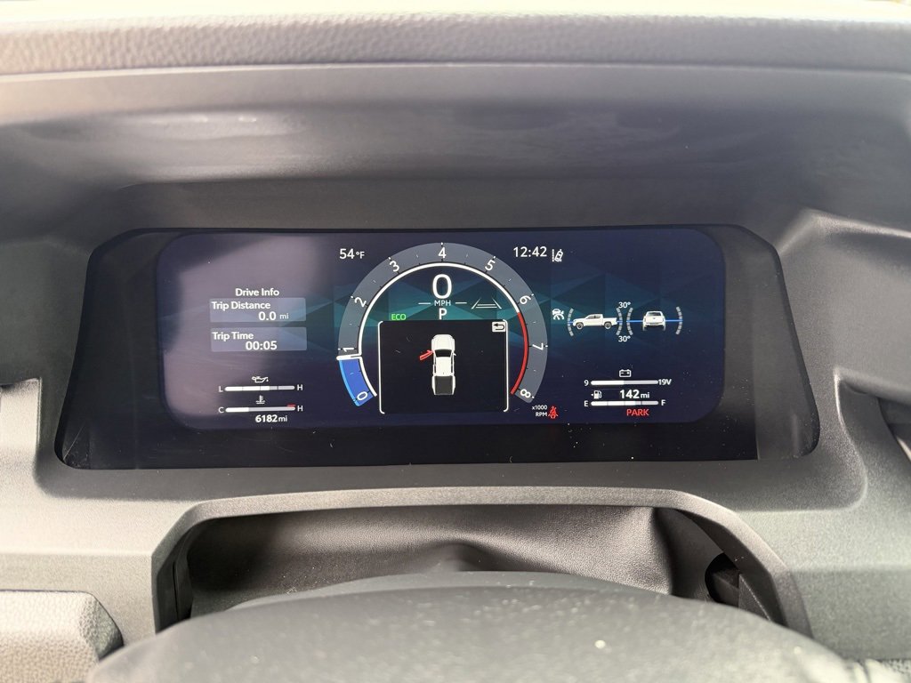 Used 2024 Toyota Tacoma TRD Off-Road image 19