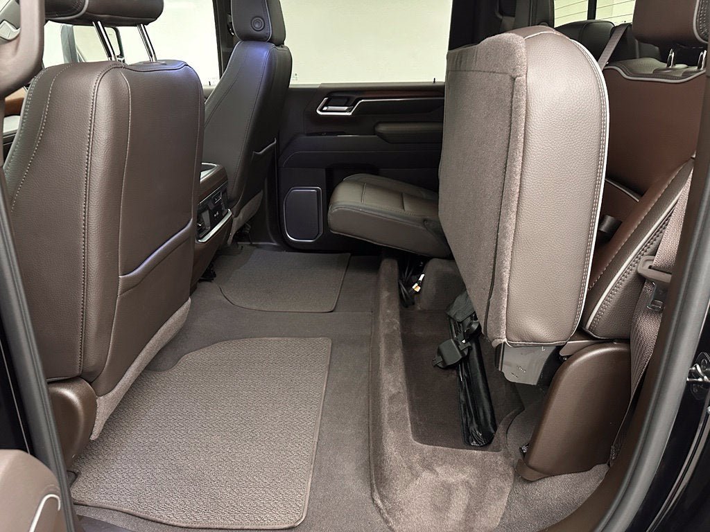 Used 2026 GMC Sierra 2500 Denali AWD/4WD image 16