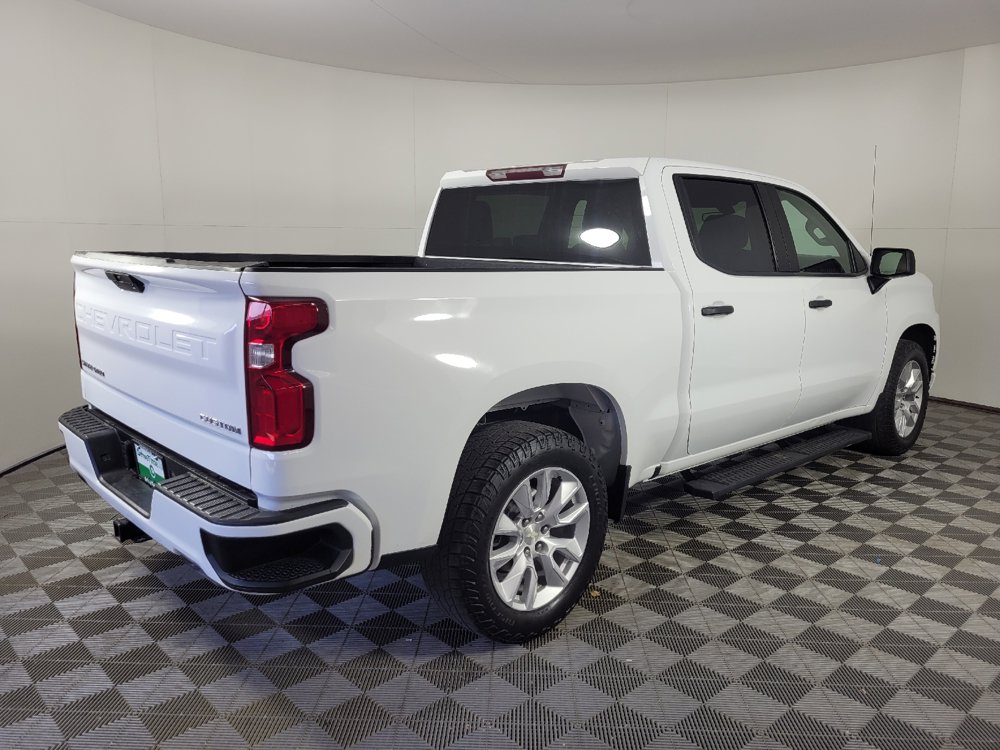 Used 2019 Chevrolet Silverado 1500 Custom w/ Custom Convenience Package RWD image 9