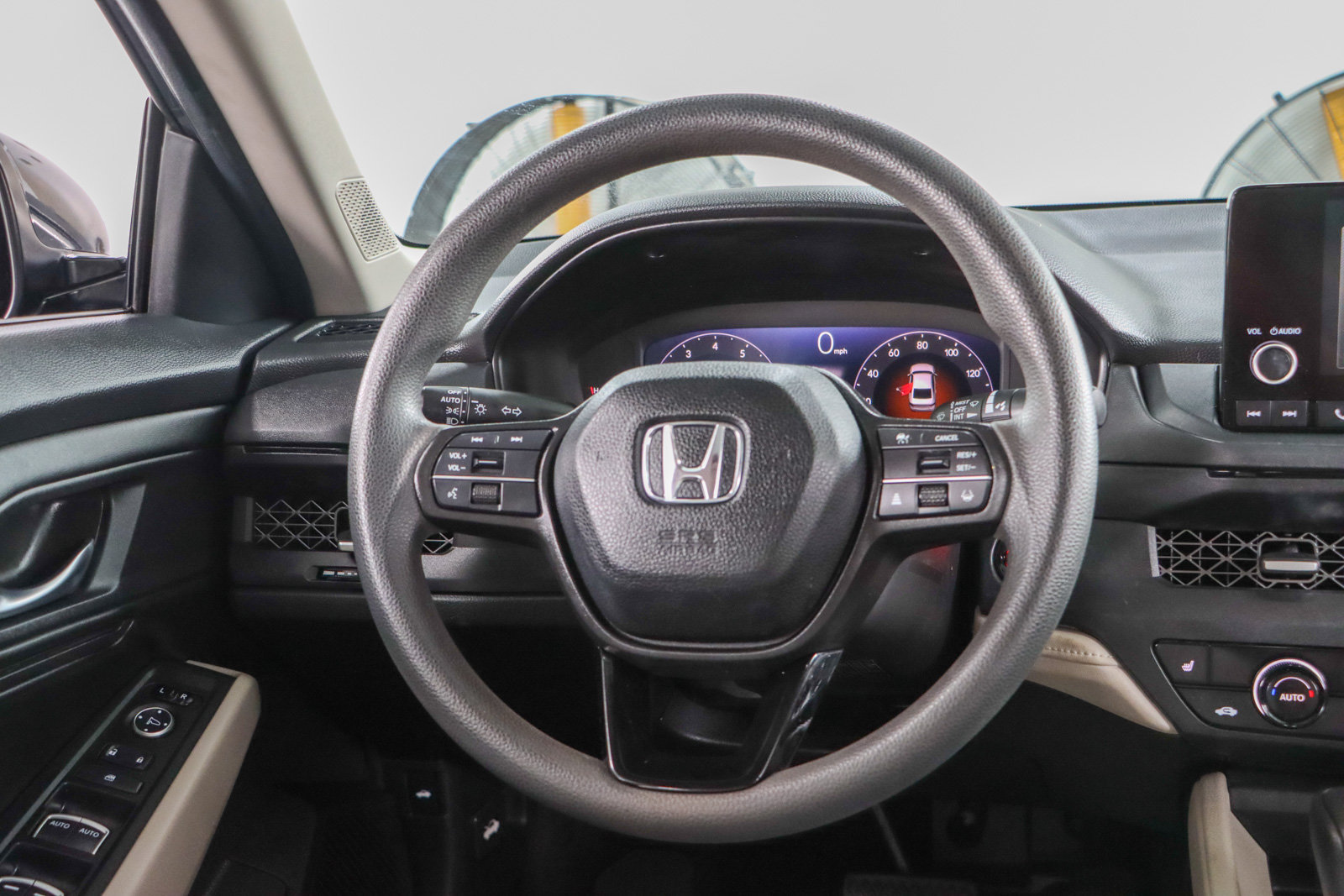 Used 2024 Honda Accord EX image 12