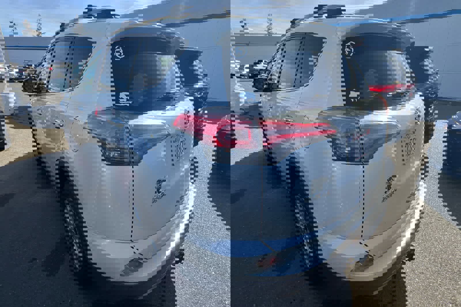 Used 2017 Toyota RAV4 Limited w/ Advanced Technology Package image 4