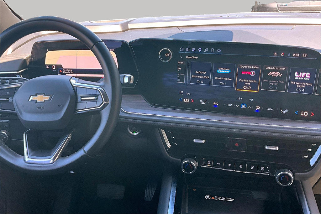 Used 2025 Chevrolet Tahoe LT AWD/4WD image 9