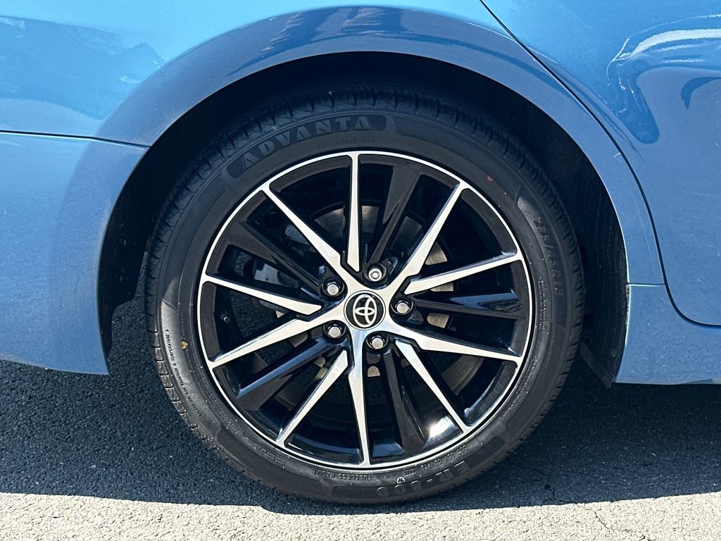 Used 2023 Toyota Camry SE image 7