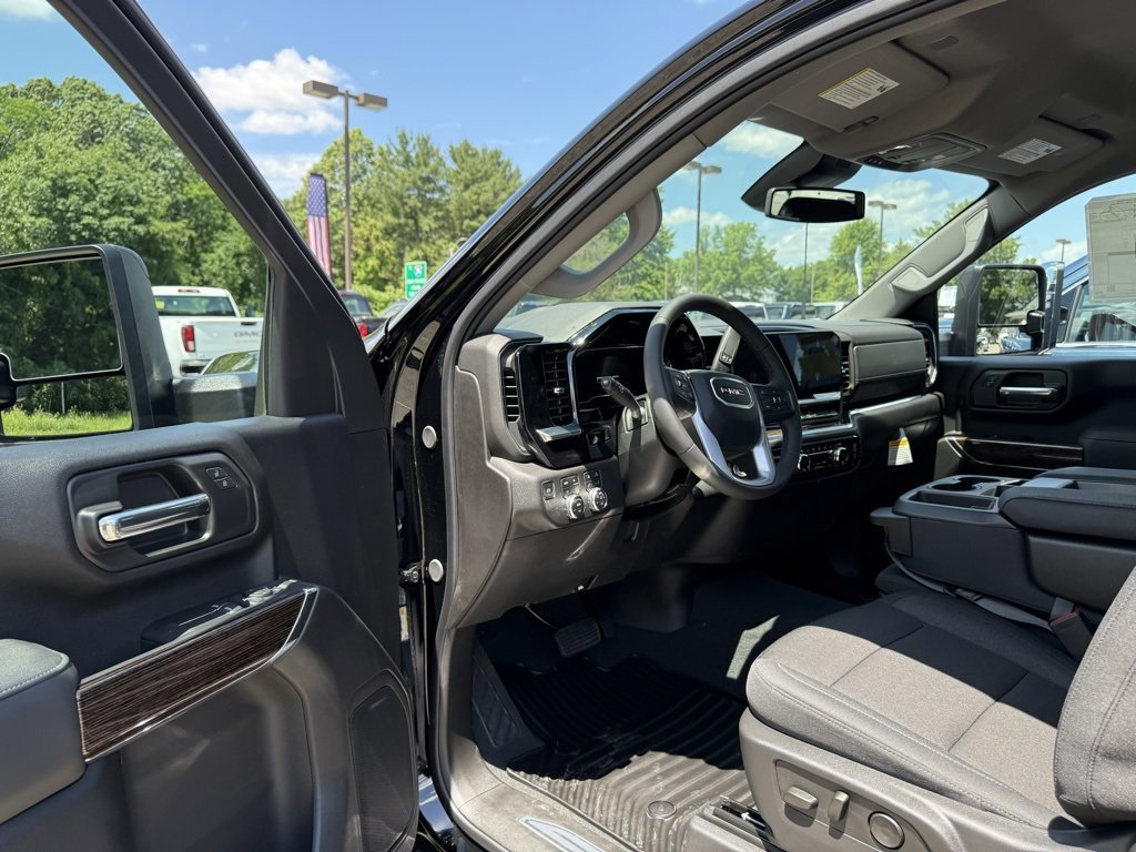 New 2025 GMC Sierra 2500 SLE w/ SLE Convenience Package AWD/4WD image 22