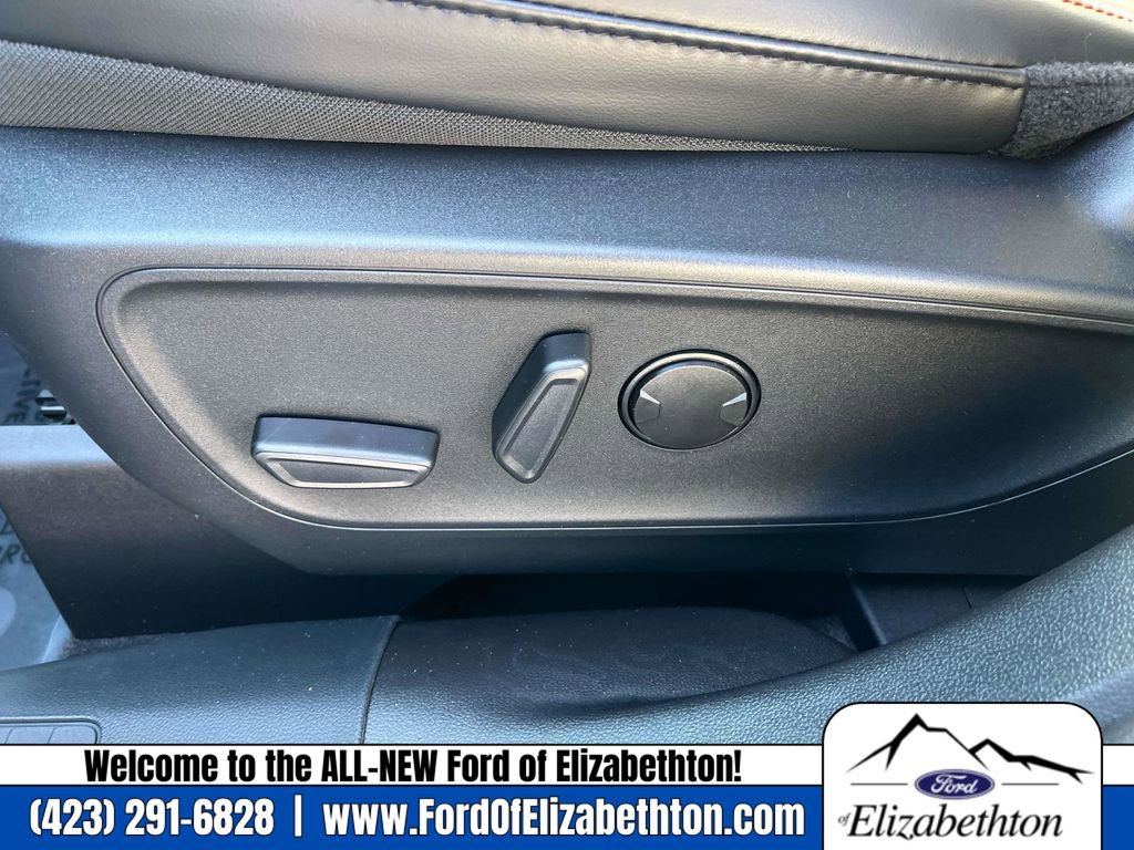 New 2026 Ford Escape ST-Line w/ Tech Pack #1 image 23