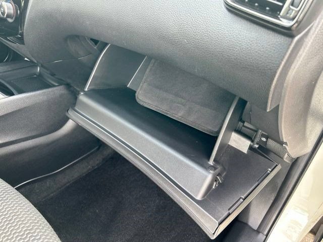 Used 2022 Nissan Rogue Sport S FWD image 52