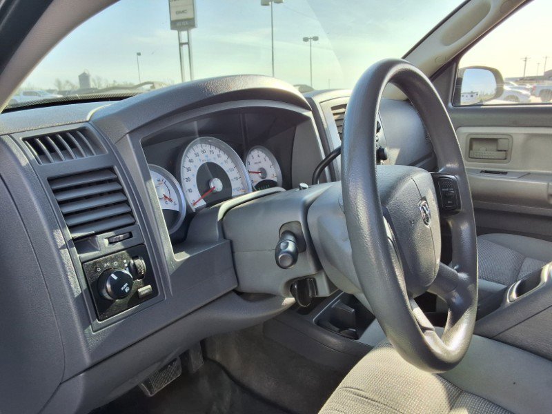 Used 2007 Dodge Dakota SLT AWD/4WD image 10