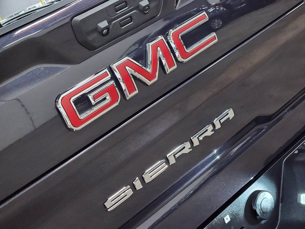 Used 2024 GMC Sierra 2500 AT4 w/ AT4 Premium Plus Package AWD/4WD image 25