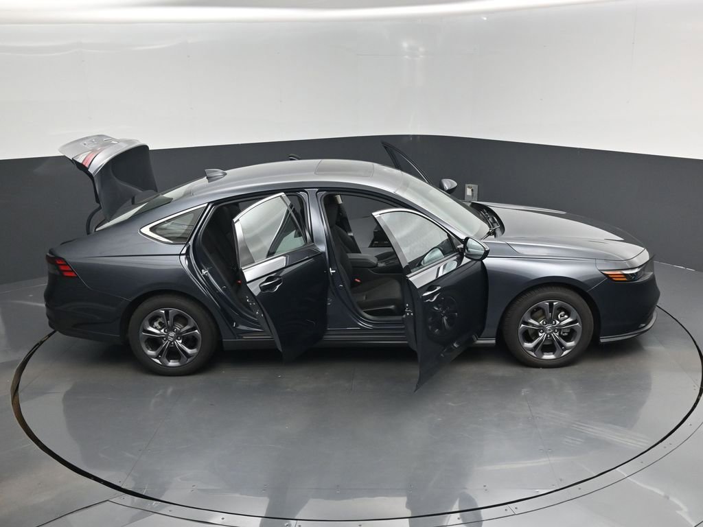 Used 2023 Honda Accord EX image 18