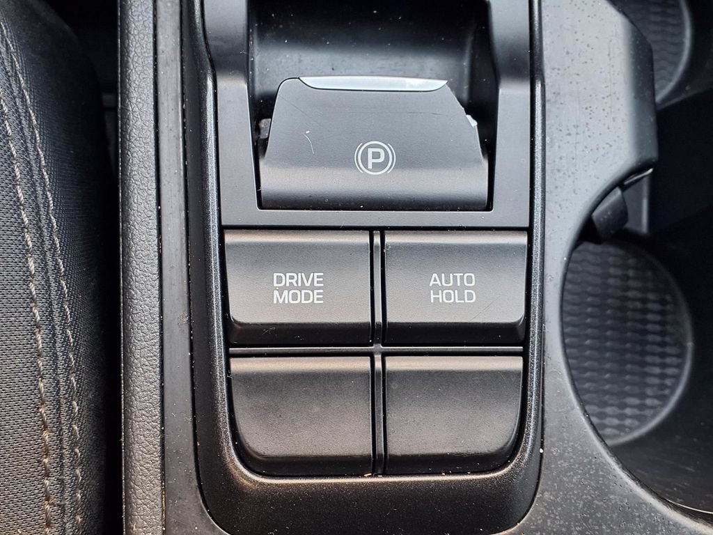 Used 2019 Hyundai Tucson Value FWD image 8