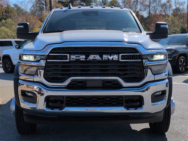 New 2026 RAM 4500 Tradesman w/ Chrome Appearance Group image 9