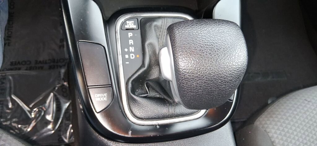 Used 2023 Kia Soul LX w/ Option Group 015 FWD image 28