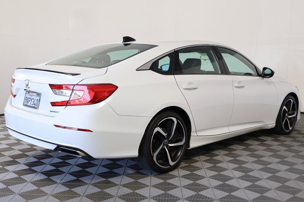Used 2022 Honda Accord Sport image 4