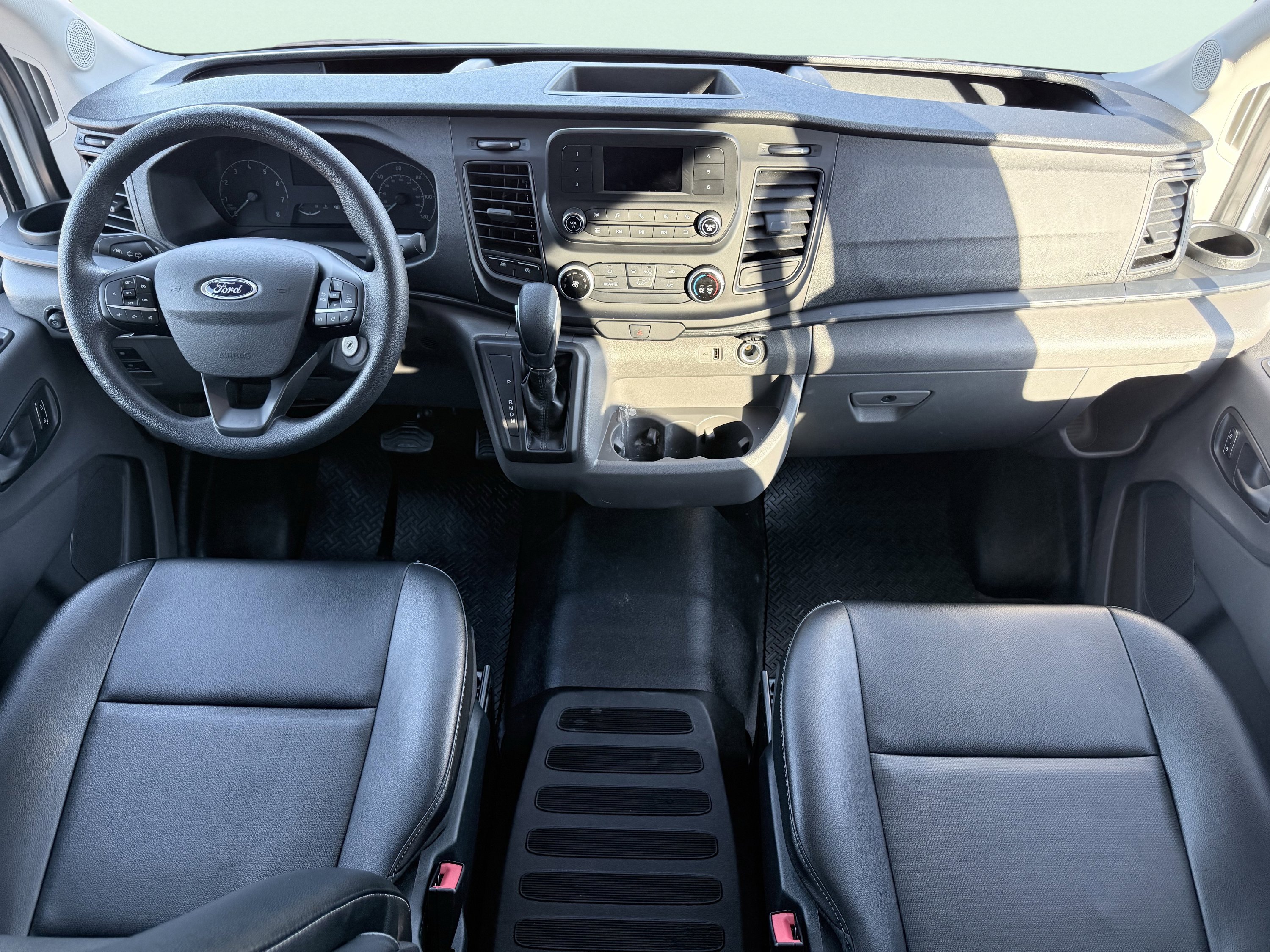 Used 2023 Ford Transit 350 XL image 2