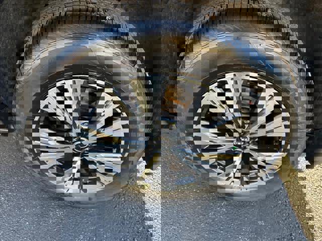 Used 2022 Nissan Rogue SV image 25