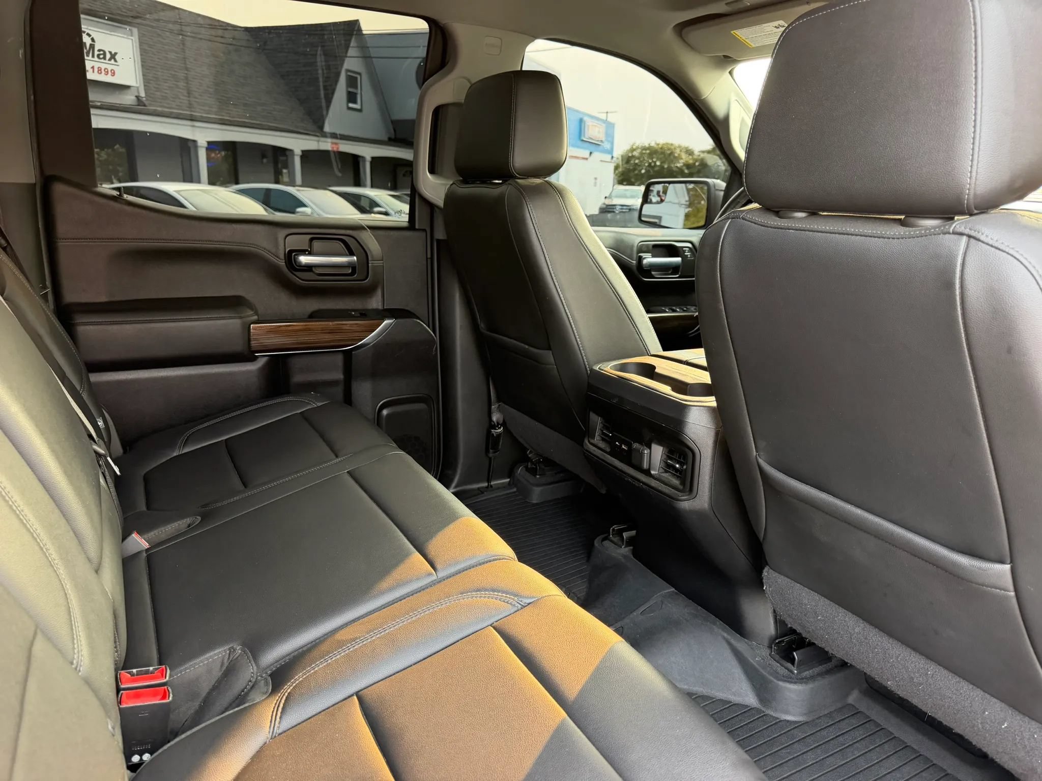 Used 2020 Chevrolet Silverado 1500 LT Trail Boss AWD/4WD image 16