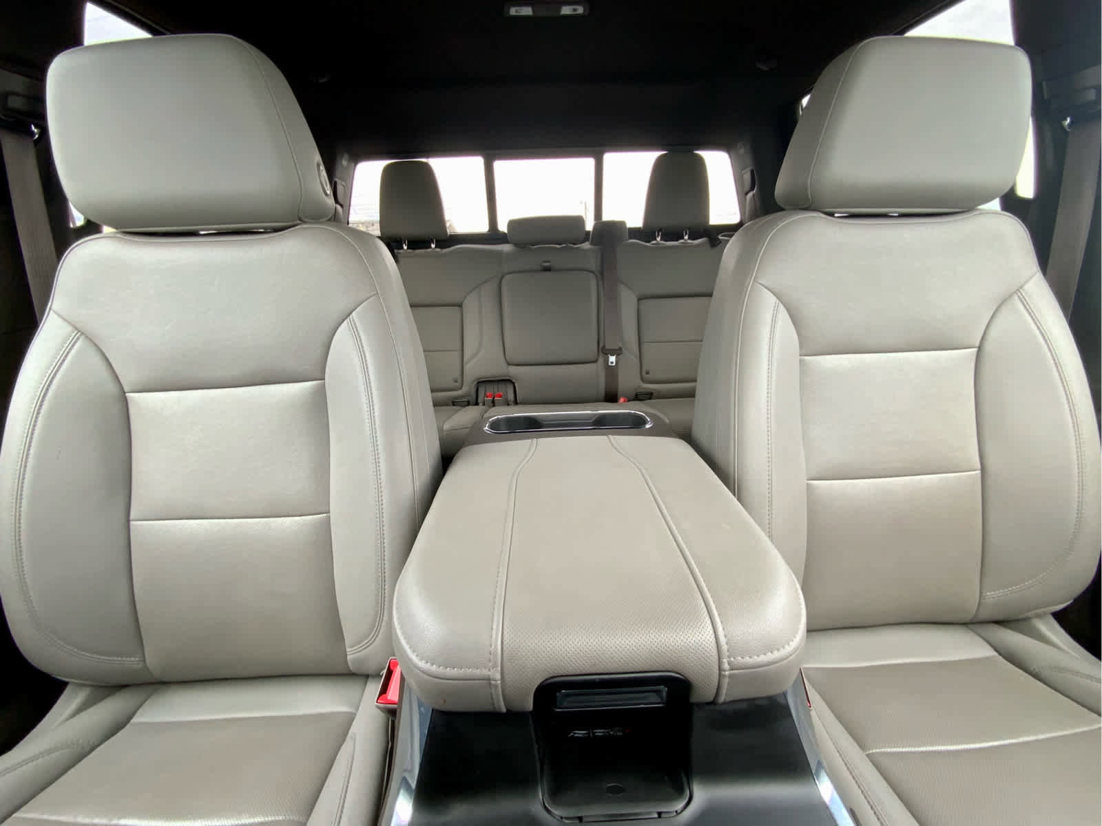 Certified 2023 Chevrolet Silverado 1500 LTZ w/ Technology Package image 32