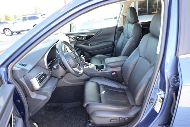 Used 2020 Subaru Outback Limited w/ Popular Package #2 AWD/4WD image 18
